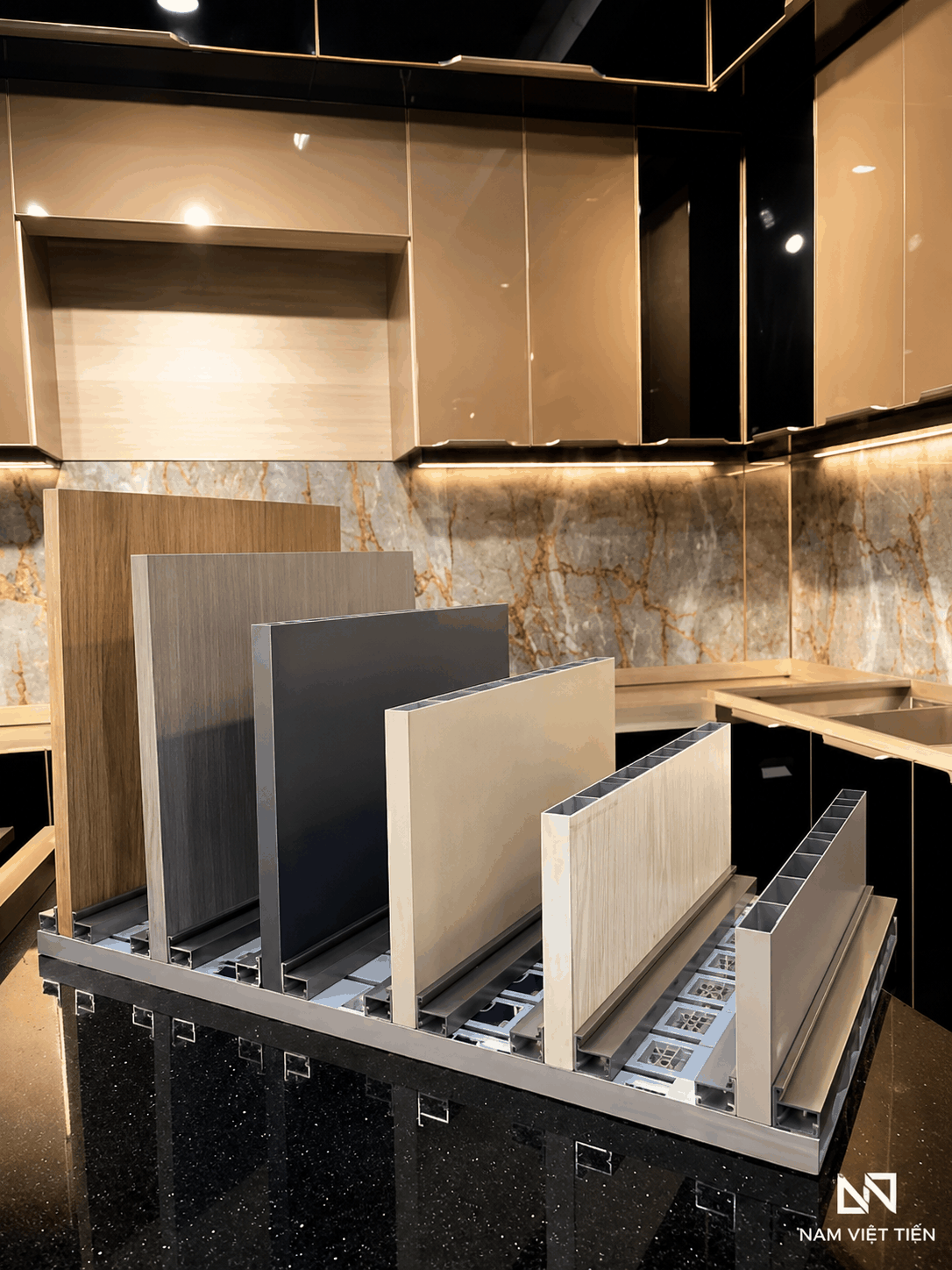 Tủ Bếp Hợp Kim Nhôm Cánh Kính 8 chi tiet tu bep hop kim nhom