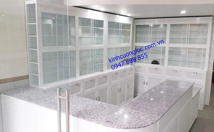 Tủ quấy thuốc tây nhôm kính 9 chuyen dong tu quay thuoc tay 1